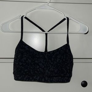 Lululemon Flow Y Nulu bra